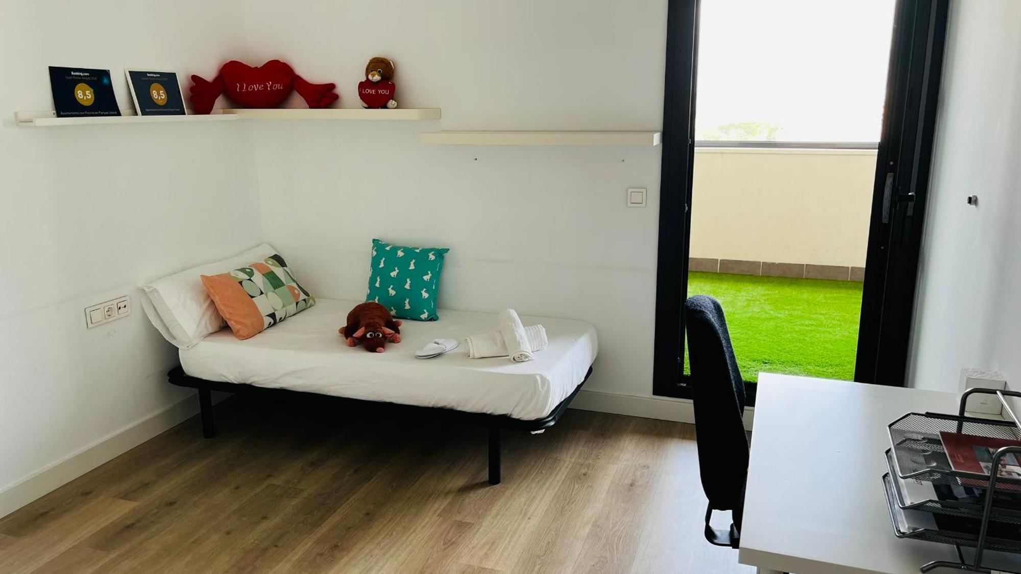 Atico Con Piscina Y Vistas Al Mar Habitat Litoral Leilighet Málaga Eksteriør bilde