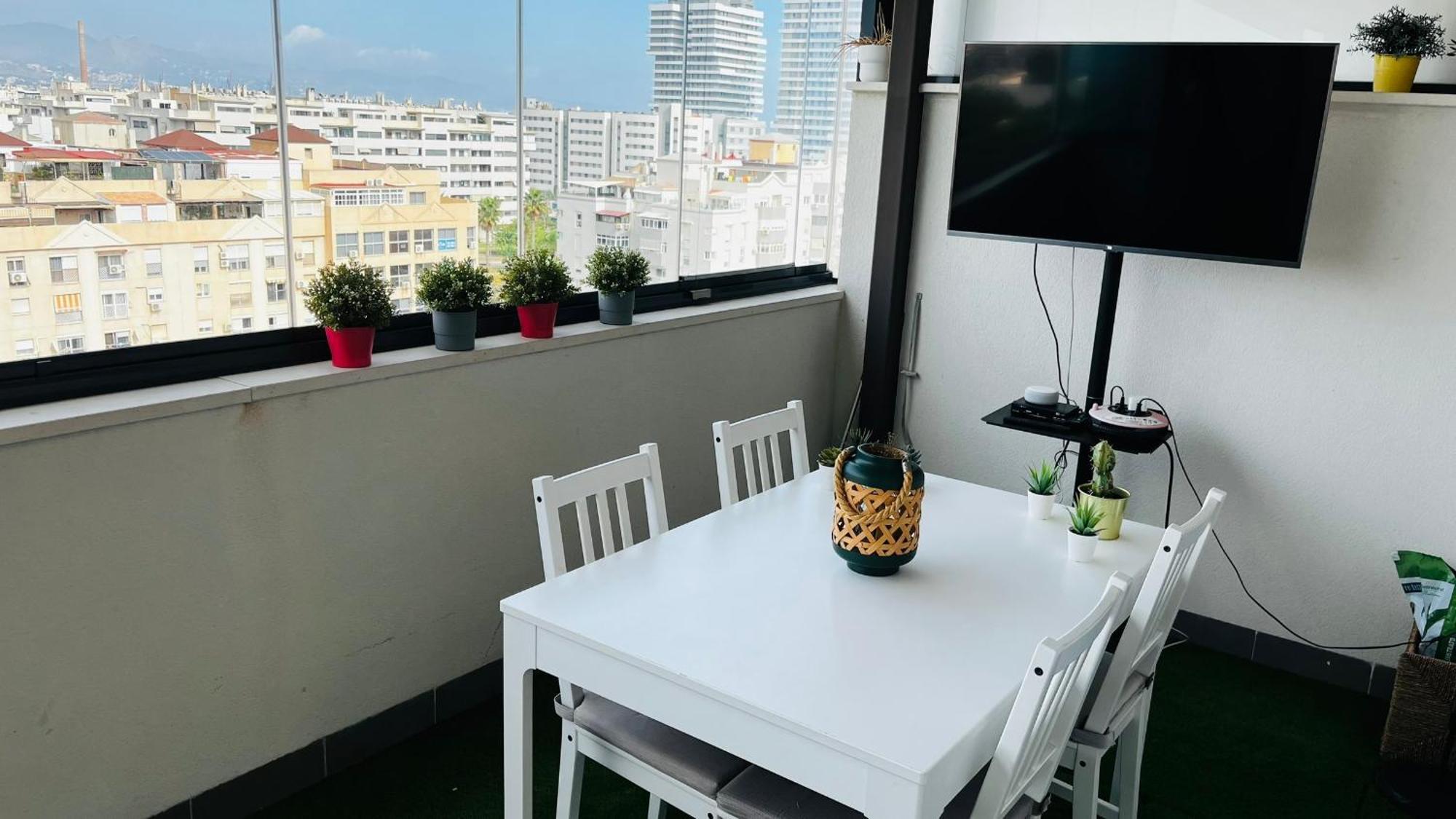 Atico Con Piscina Y Vistas Al Mar Habitat Litoral Leilighet Málaga Eksteriør bilde