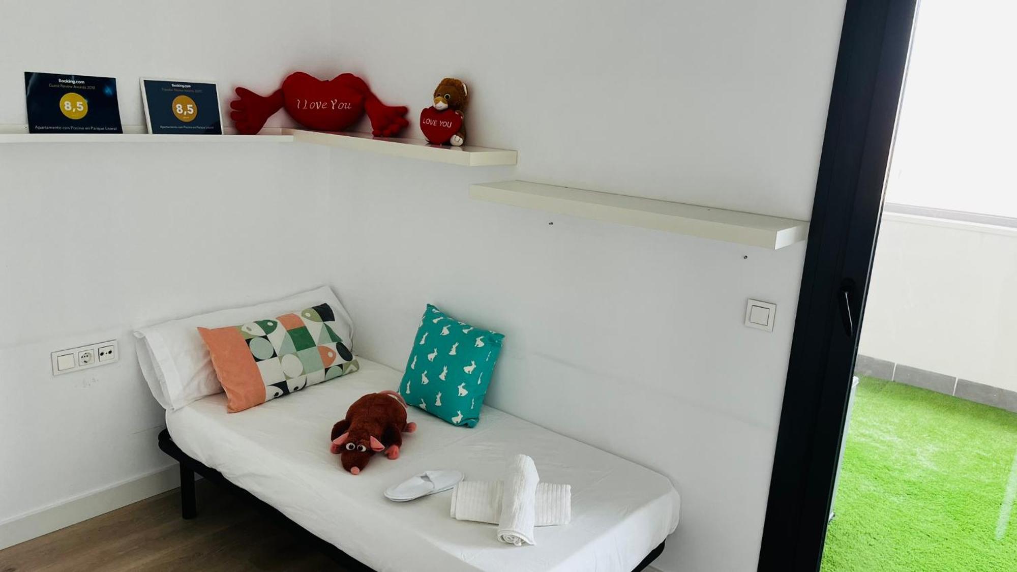 Atico Con Piscina Y Vistas Al Mar Habitat Litoral Leilighet Málaga Eksteriør bilde