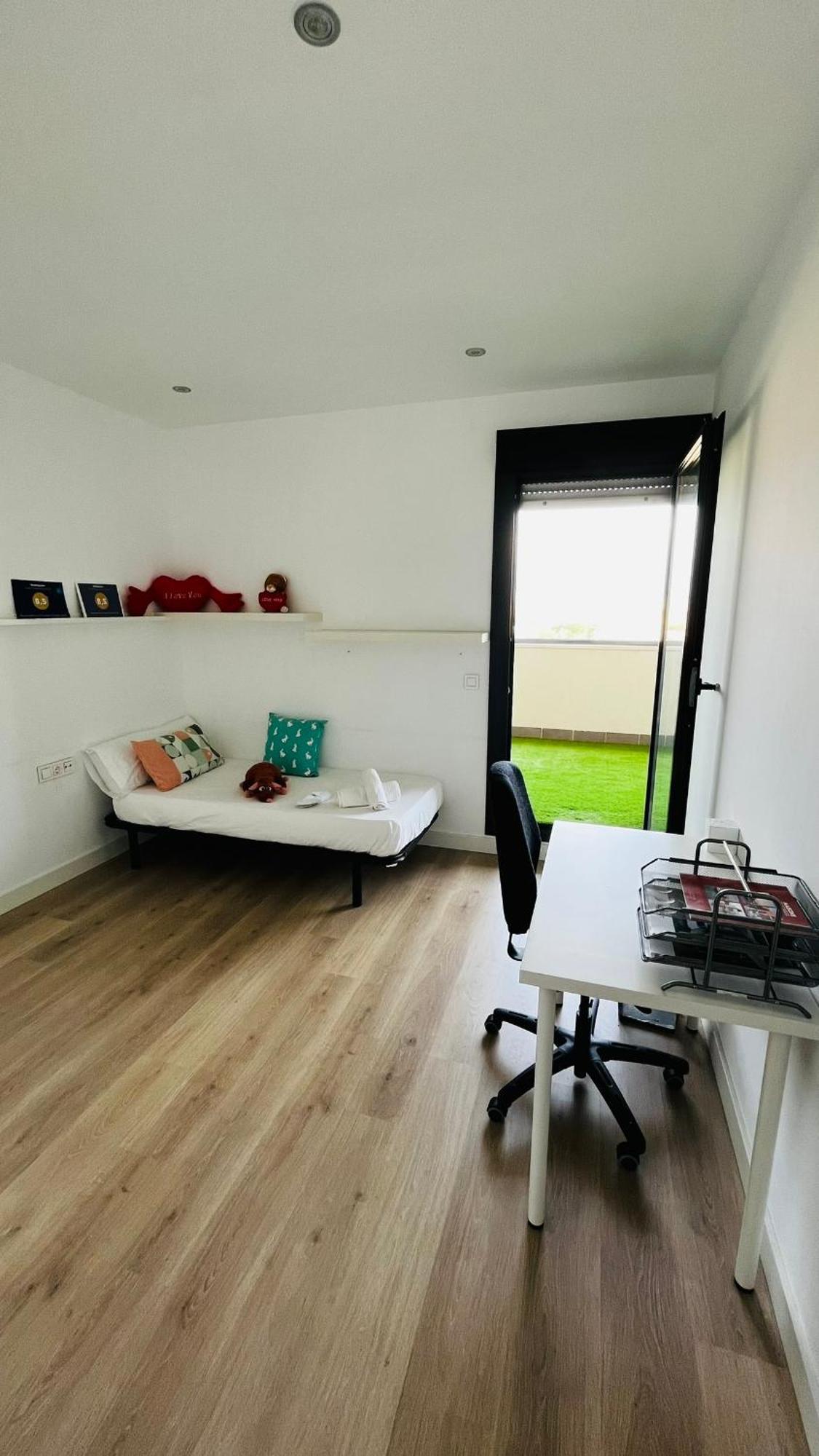 Atico Con Piscina Y Vistas Al Mar Habitat Litoral Leilighet Málaga Eksteriør bilde